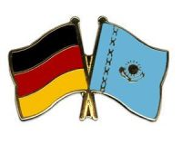 Deutschland - Kasachstan  Freundschaftspin ca. 22 mm
