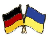 Deutschland - Ukraine  Freundschaftspin ca. 22 mm